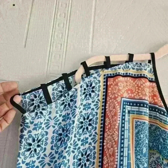 Want and Need Blue Orange Boxy Cold Shoulder Drop Sleeve Crochet Trim Top 2X - Picture 4 of 12